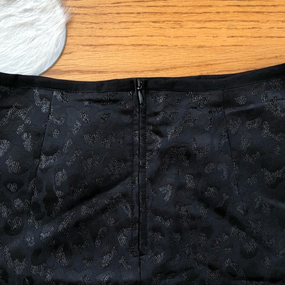 H&M Metallic Animal Print Skirt - Picture 3 of 4